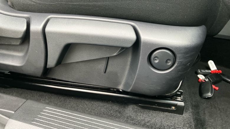 Nissan Qashqai 1.3 DiG-T MH 158 Acenta Premium 5dr Xtronic Petrol Hatchback